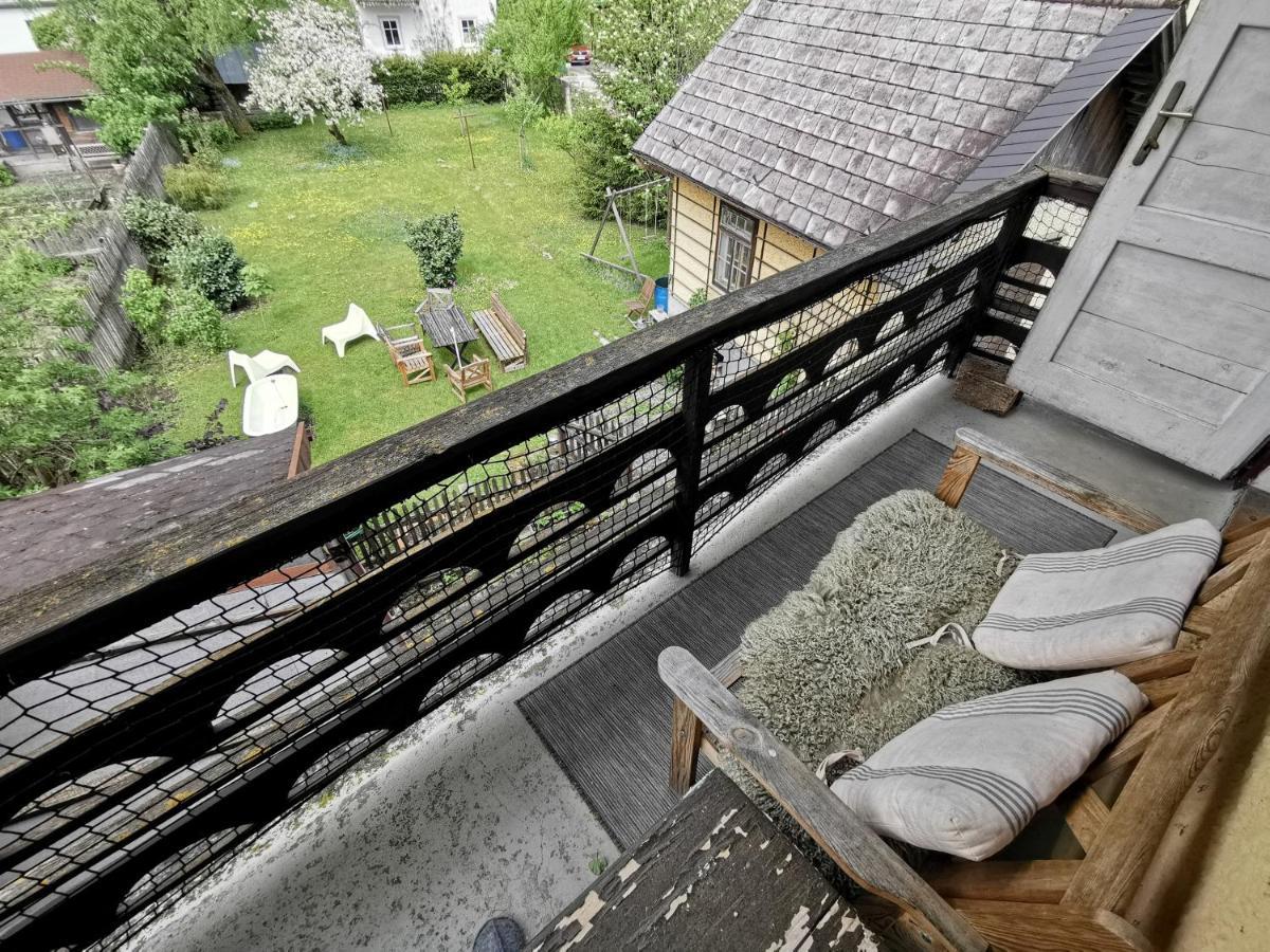 Charmante Altbauwohnung Ebensee Exterior foto